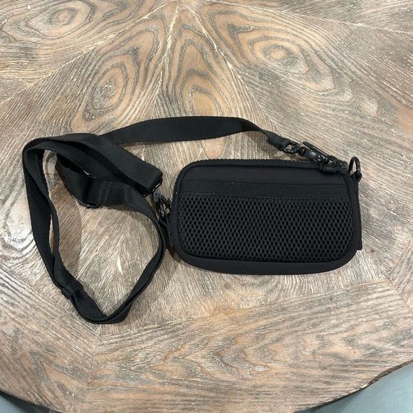 Dagne Dover Black Mara Bag - Picture 2 of 5